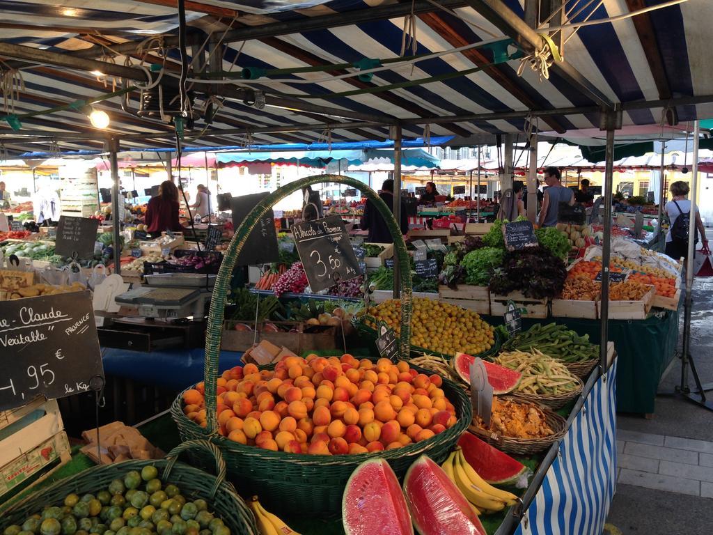 L' Appart Du Marche La Rochelle  Quarto foto